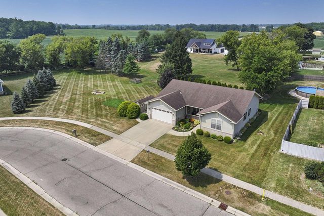 3107 King CIRCLE, Twin Lakes, WI 53181