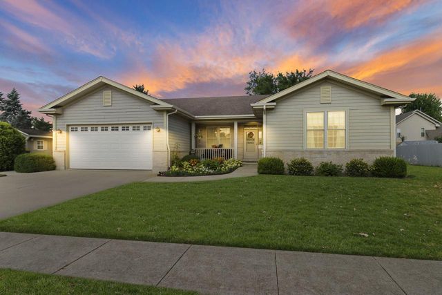 3107 King CIRCLE, Twin Lakes, WI 53181