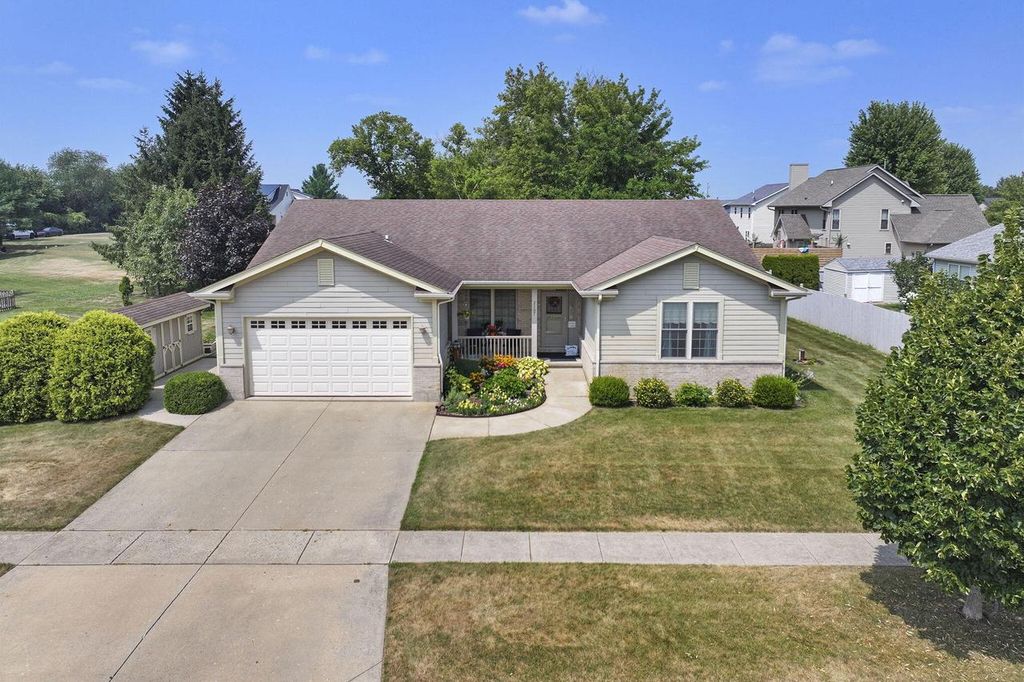 3107 King CIRCLE, Twin Lakes, WI 53181