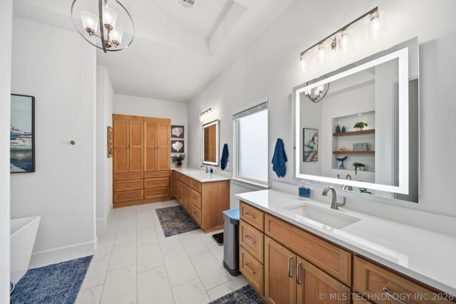 18679 E Limestone Lane, Owasso, OK 74055