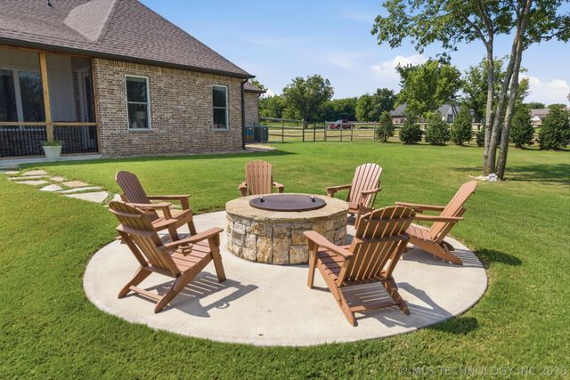 18679 E Limestone Lane, Owasso, OK 74055