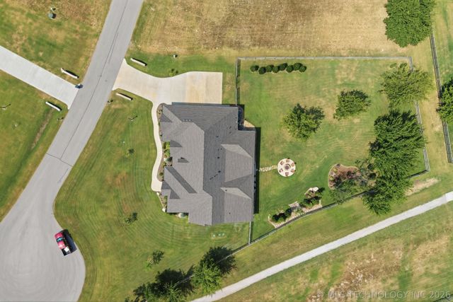18679 E Limestone Lane, Owasso, OK 74055