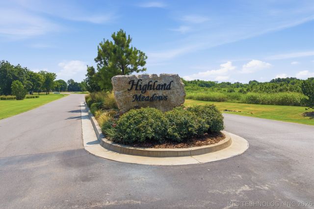 18679 E Limestone Lane, Owasso, OK 74055