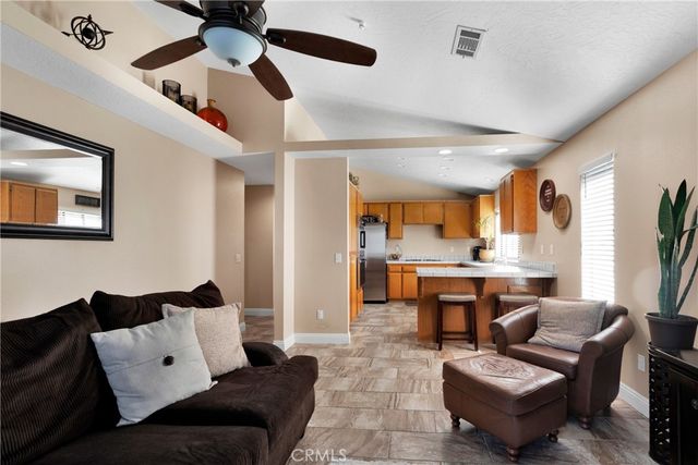 17960 Sage Hen, Victorville, CA 92395