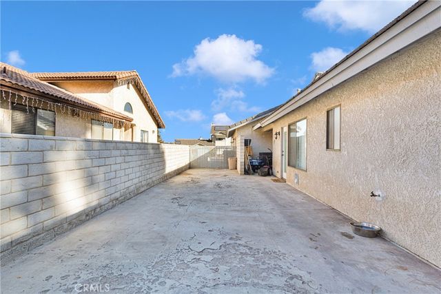 17960 Sage Hen, Victorville, CA 92395