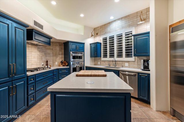 35017 N SUNSET Trail, Carefree, AZ 85377