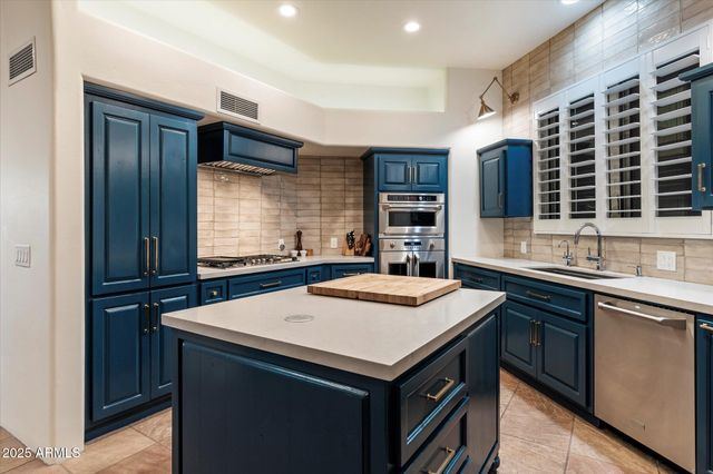 35017 N SUNSET Trail, Carefree, AZ 85377