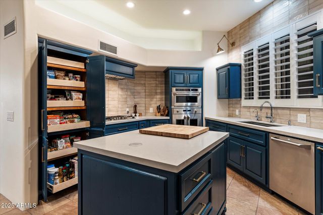 35017 N SUNSET Trail, Carefree, AZ 85377