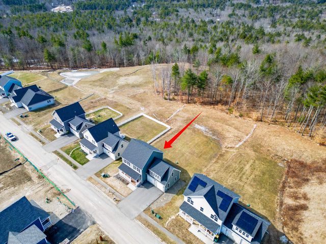 36 Eisenhower Drive, Rochester, NH 03867