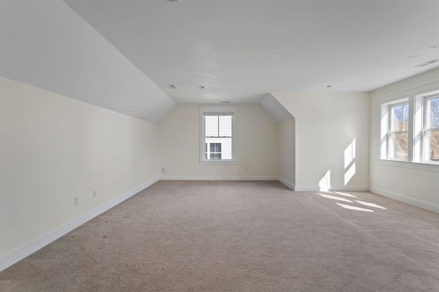 36 Eisenhower Drive, Rochester, NH 03867