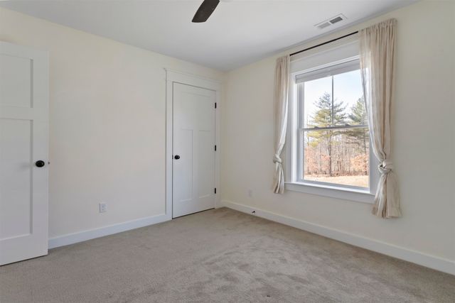 36 Eisenhower Drive, Rochester, NH 03867