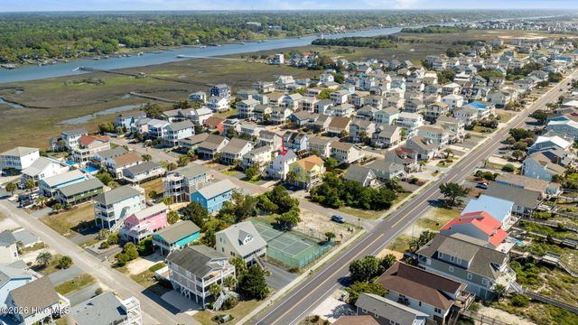 108 Sunshine Lane, Supply, NC 28462