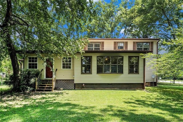 2627 Beaver Creek Xing, Powder Springs, GA 30127