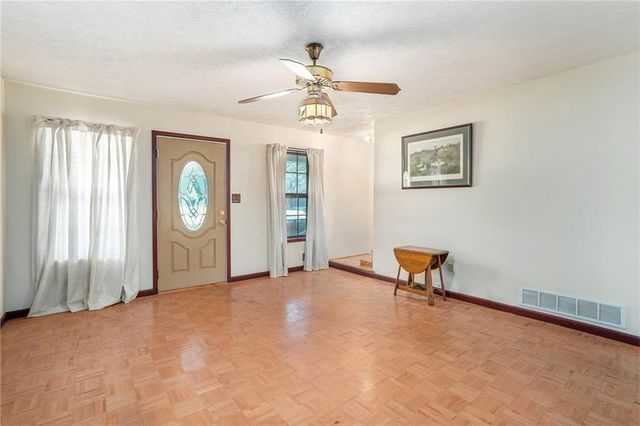 2627 Beaver Creek Xing, Powder Springs, GA 30127