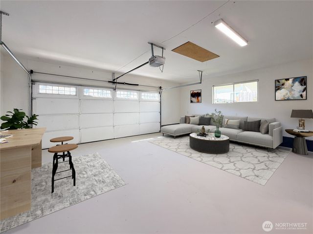 6528 23rd Avenue SW, Seattle, WA 98106