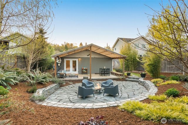 6528 23rd Avenue SW, Seattle, WA 98106