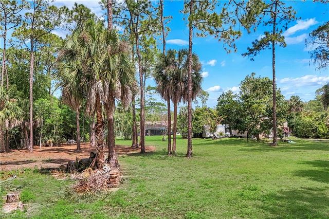 3480 19th AVE SW, Naples, FL 34117