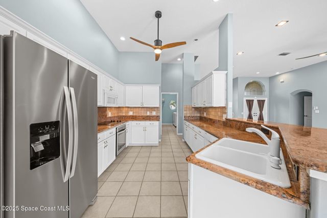 908 Fostoria Drive, Melbourne, FL 32940