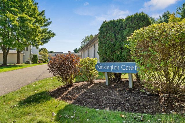 40 Kinsington Street, South Burlington, VT 05403