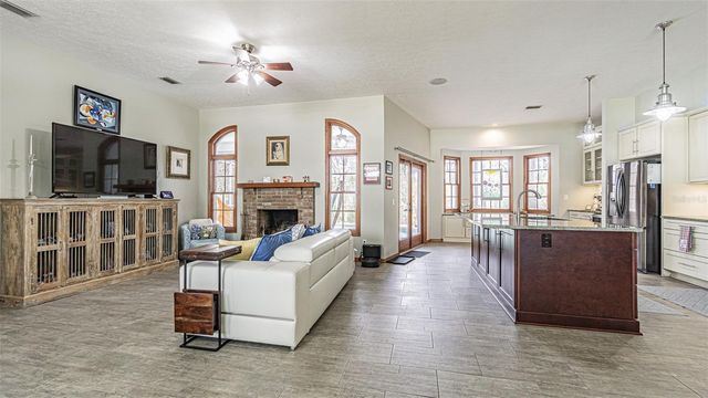 12211 COUNT PLACE, Thonotosassa, FL 33592