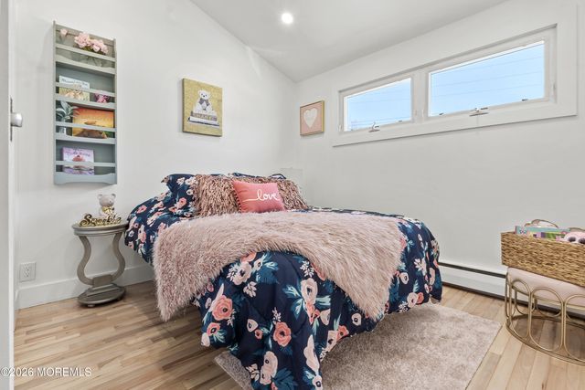37 Albert Drive, Parlin, NJ 08859