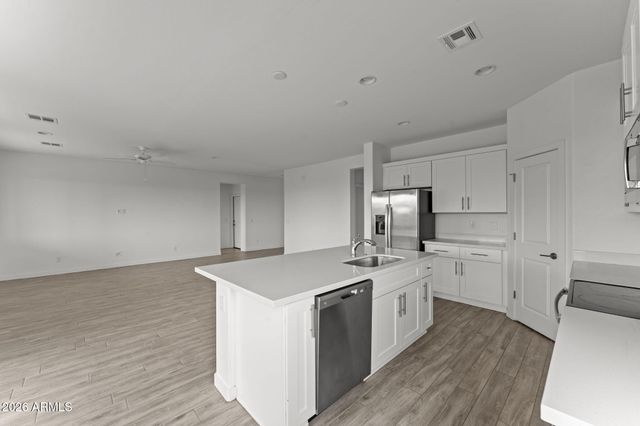 16214 E DIXILETA Drive, Scottsdale, AZ 85262