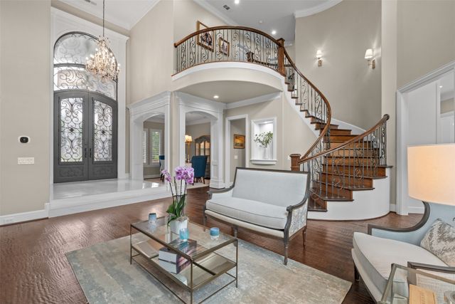 6605 Wood Hollow Court, Plano, TX 75024