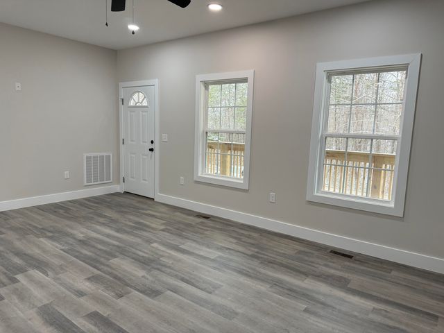 769 Pine Tree Road, Nancy, KY 42544