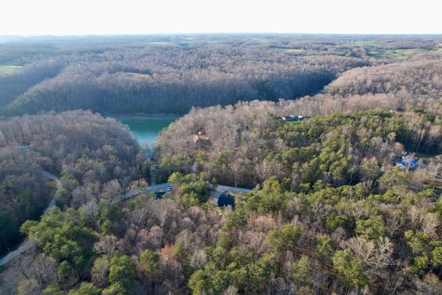 769 Pine Tree Road, Nancy, KY 42544