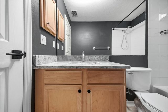 3209 PARTRIDGE POINT TRAIL, Valrico, FL 33596