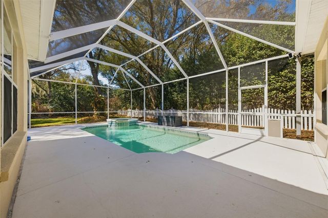 3209 PARTRIDGE POINT TRAIL, Valrico, FL 33596