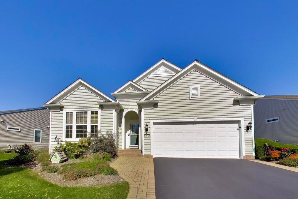 3172 Ravinia Circle, Mundelein, IL 60060 — photo 2