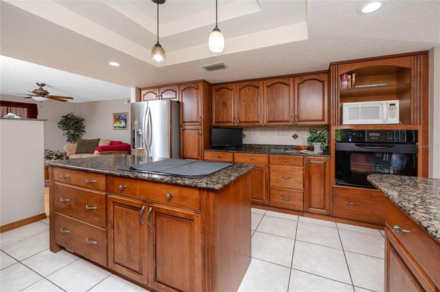 9775 78TH AVENUE, Seminole, FL 33777