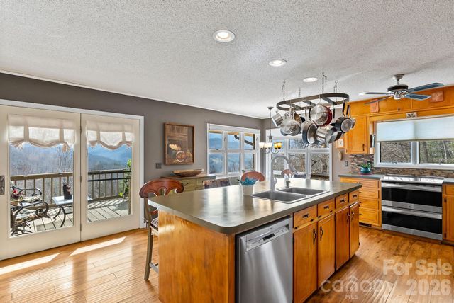 60 Little Creek Drive, Canton, NC 28716