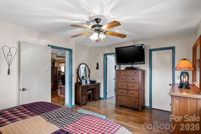 60 Little Creek Drive, Canton, NC 28716