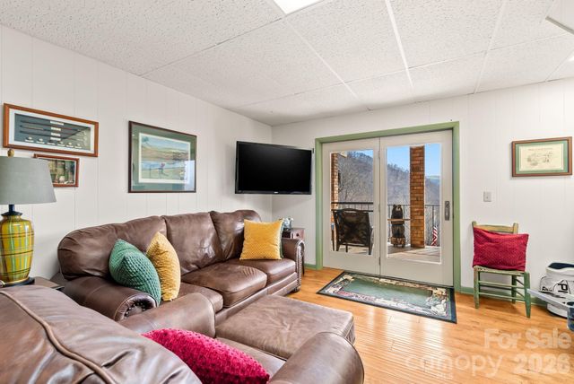 60 Little Creek Drive, Canton, NC 28716