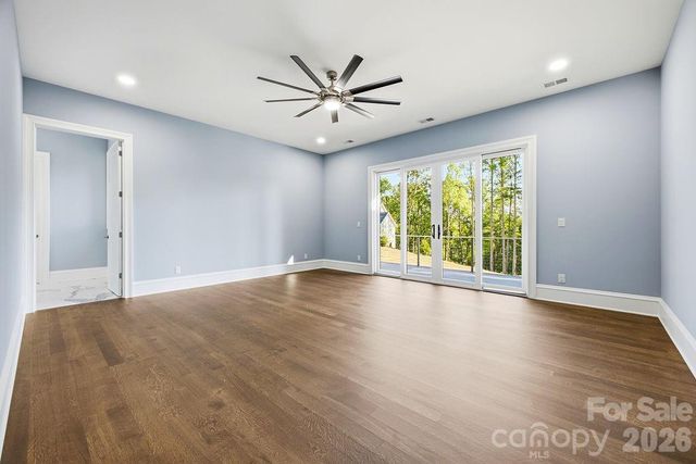 246 Northview Drive, Hendersonville, NC 28791
