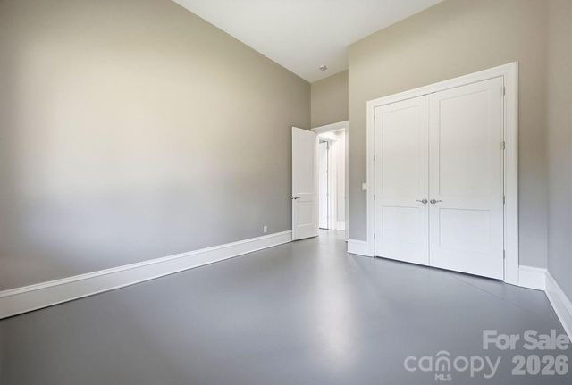 246 Northview Drive, Hendersonville, NC 28791