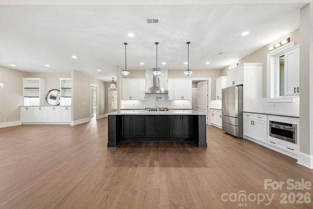 246 Northview Drive, Hendersonville, NC 28791