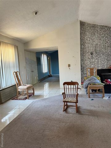 17241 Lands End, Chelsea, MI 48118