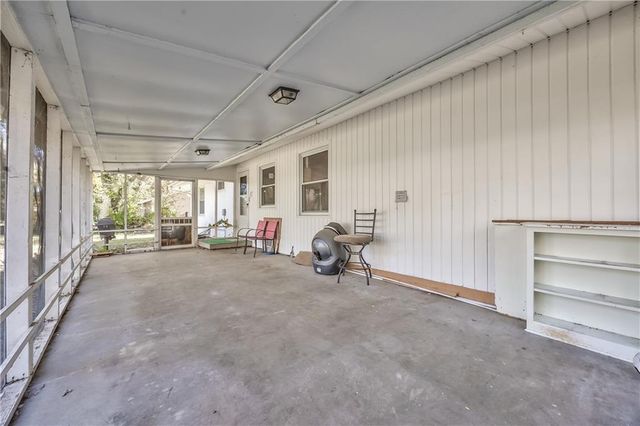 9800 E 81st Terrace, Raytown, MO 64138