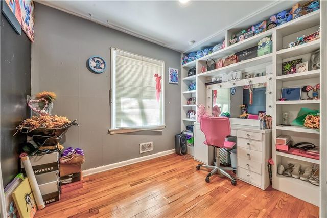 9800 E 81st Terrace, Raytown, MO 64138