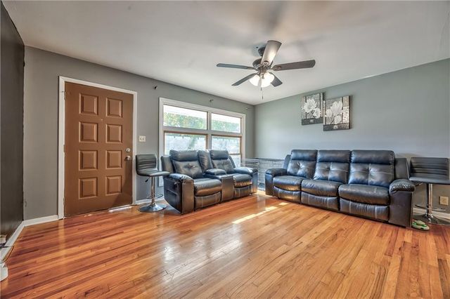 9800 E 81st Terrace, Raytown, MO 64138