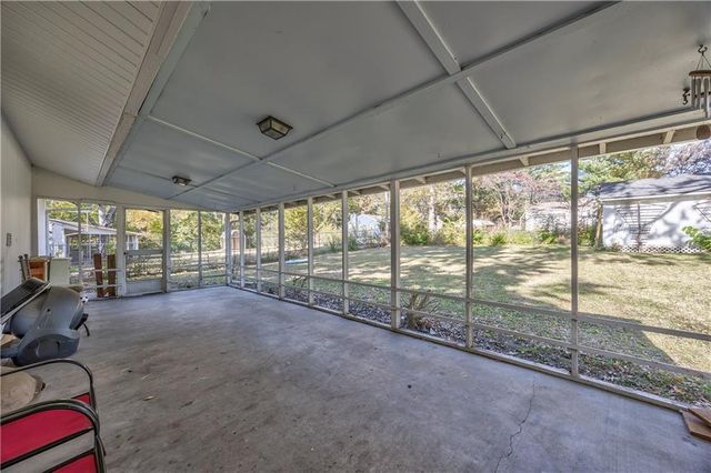 9800 E 81st Terrace, Raytown, MO 64138