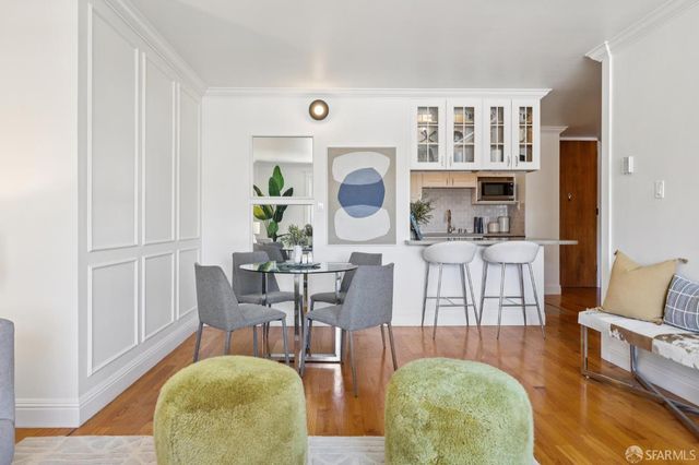 1001 Pine Street 502, San Francisco, CA 94109