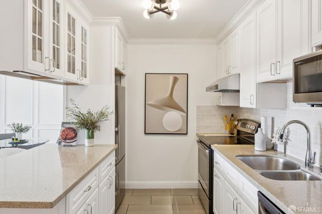1001 Pine Street 502, San Francisco, CA 94109