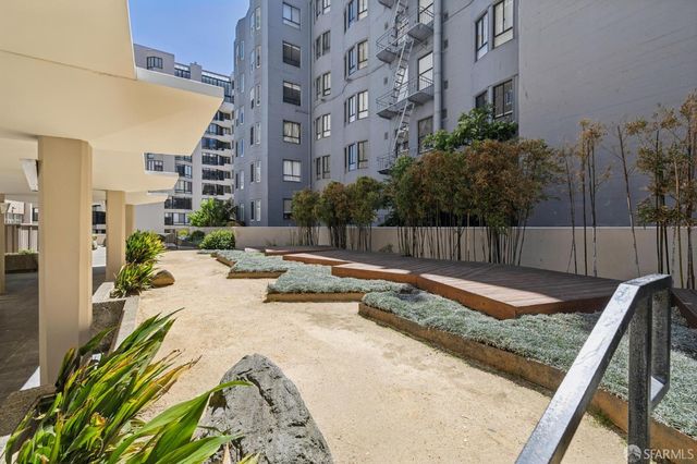 1001 Pine Street 502, San Francisco, CA 94109