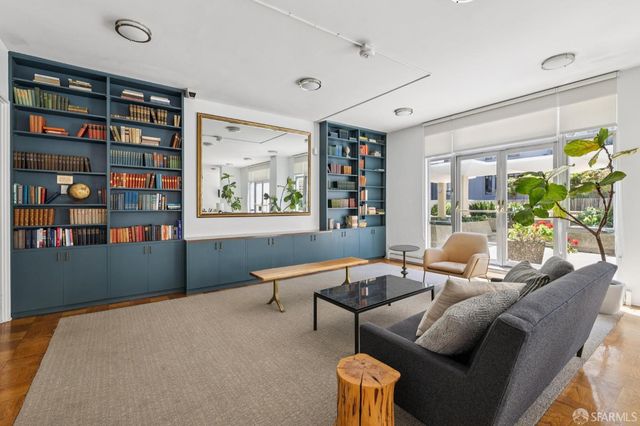 1001 Pine Street 502, San Francisco, CA 94109