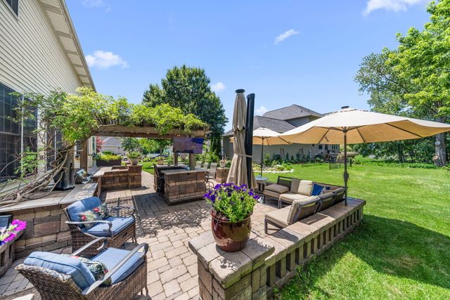 1550 Blue Heron Drive, Valparaiso, IN 46385
