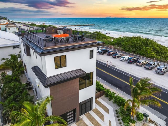 101 7TH STREET S, Bradenton Beach, FL 34217